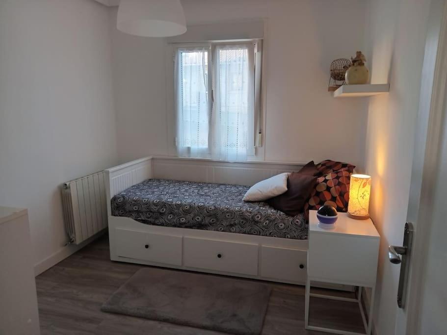 Preciosa Casa Bi-Familiar Al Lado De Donosti. Leilighet Irun Eksteriør bilde